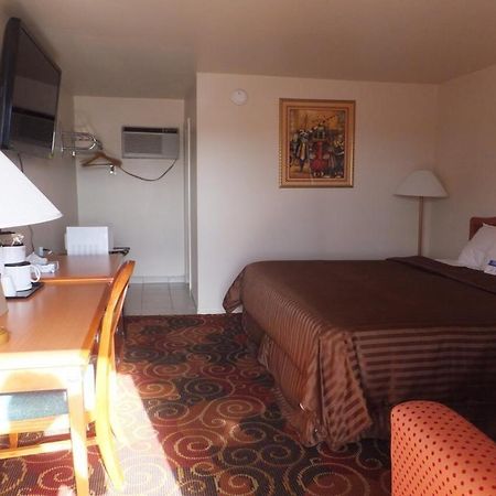 Americas Best Value Inn Santa Rosa, New Mexico Екстер'єр фото